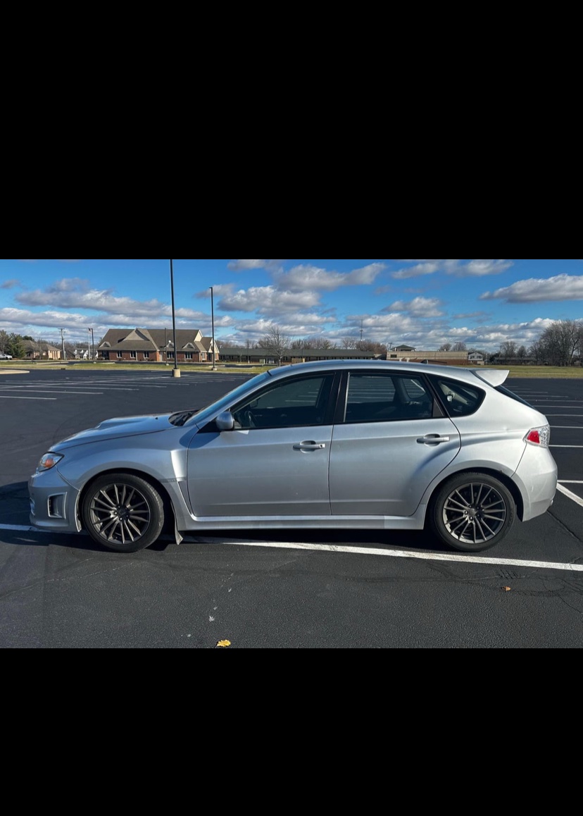 2014 Subaru Impreza WRX Hatchback - Image 11